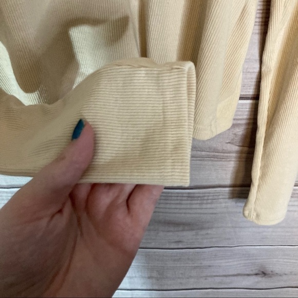 Aerie Offline Ribbed Long Sleeve Cropped T-shirt in Sandalwood - Picture 6 of 10